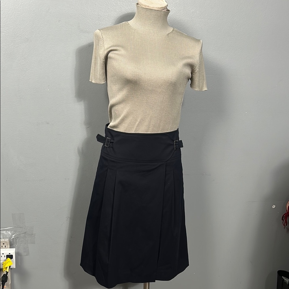 Theory Navy Pleated Wrap Cotton Mini Skirt with buckle size 2